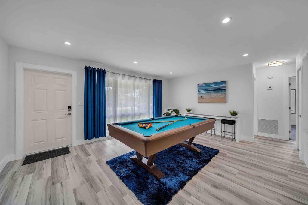 Sweet Escape 5 Br/2Ba Min From Airport And Beach Форт Лодърдейл Екстериор снимка