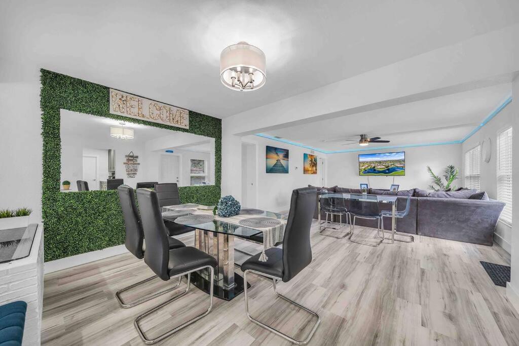 Sweet Escape 5 Br/2Ba Min From Airport And Beach Форт Лодърдейл Екстериор снимка